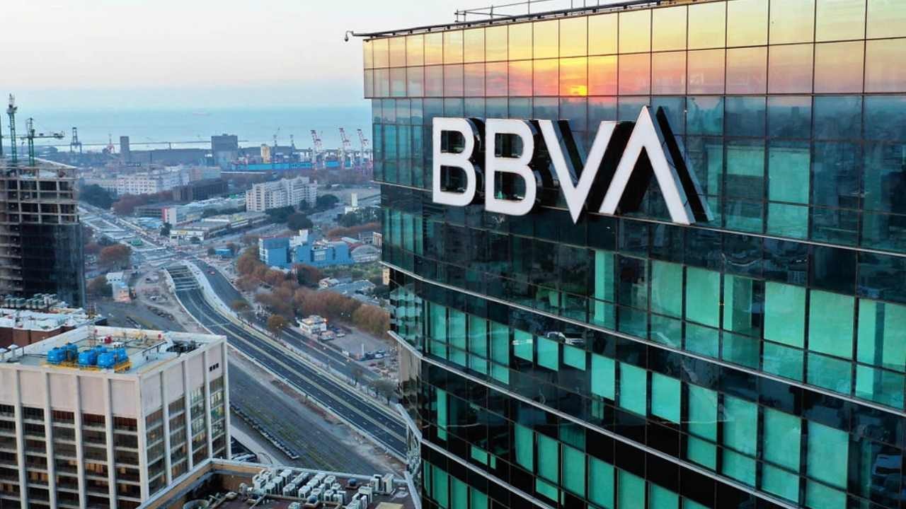 BBVA'dan Türkiye ekonomisine yönelik kritik değerlendirme: Büyüme tahmini sabit kalsa da tehlike çanları çalıyor mu?