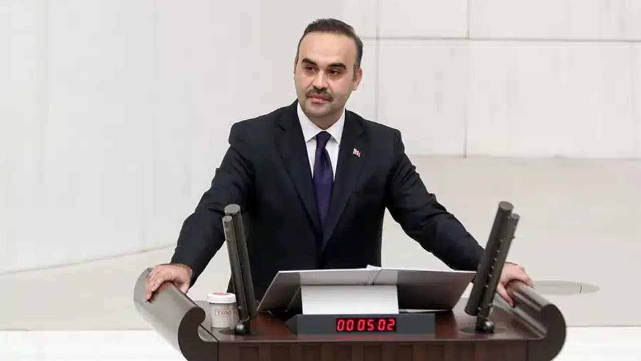 Bakan Mehmet Fatih Kacır açıkladı: Türkiye'nin sanayi haritası değişiyor! İşte yeni kurulan 2 OSB ve üretimde rekor büyüme